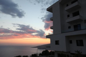 Angjelo Apartments